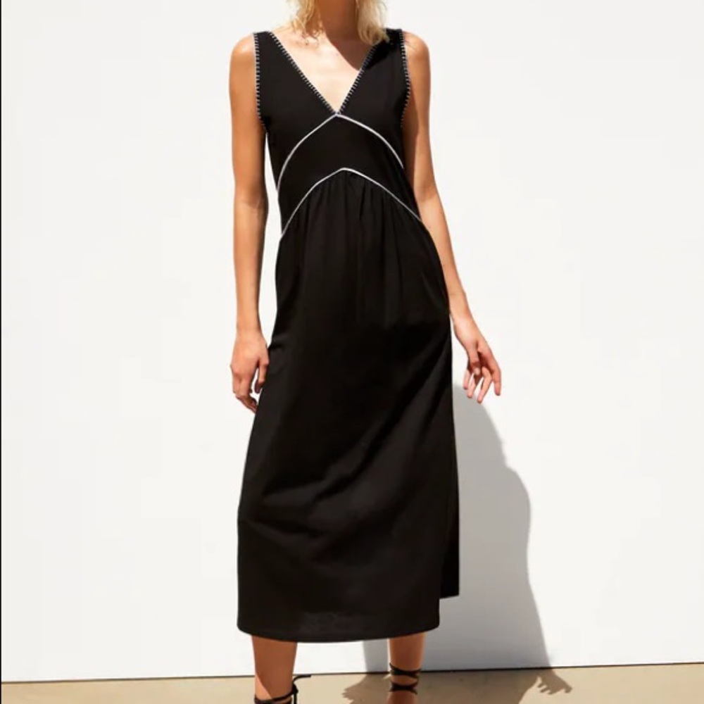 Nwt Zara Black Midi Dress Sleeveless V-neck size M